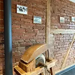 Im Chaletstil Kornspeicher 70 Qm Wellness Fitness Sauna Bergroedelhof Апартаменты *