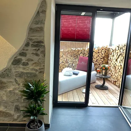 Im Chaletstil Kornspeicher 70 Qm Wellness Fitness Sauna Bergroedelhof Apartamento