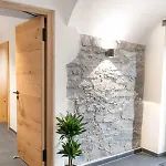 Im Chaletstil Kornspeicher 70 Qm Wellness Fitness Sauna Bergroedelhof 公寓 *