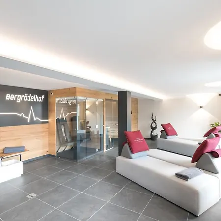 Chalet-ferienwohnung Kornspeicher, 70 Qm, Wellness/fitness/sauna - Bergroedelhof Feilitzsch