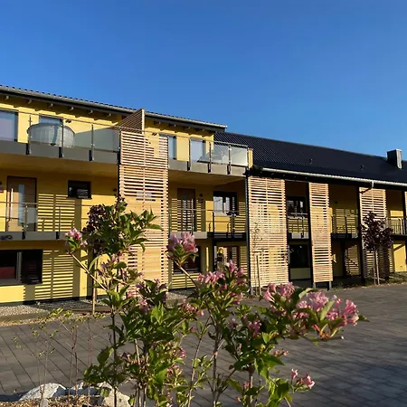 Chalet-ferienwohnung Kornspeicher, 70 Qm, Wellness/fitness/sauna - Bergroedelhof Apartment Feilitzsch